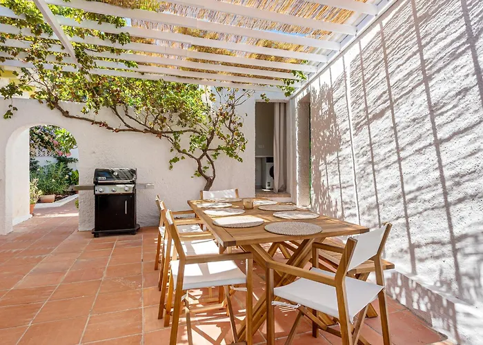 Victoria, Сasa de vacaciones